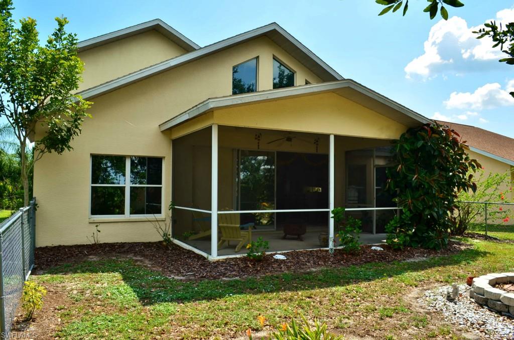 ISLANDS AT THREE OAKS - Residential