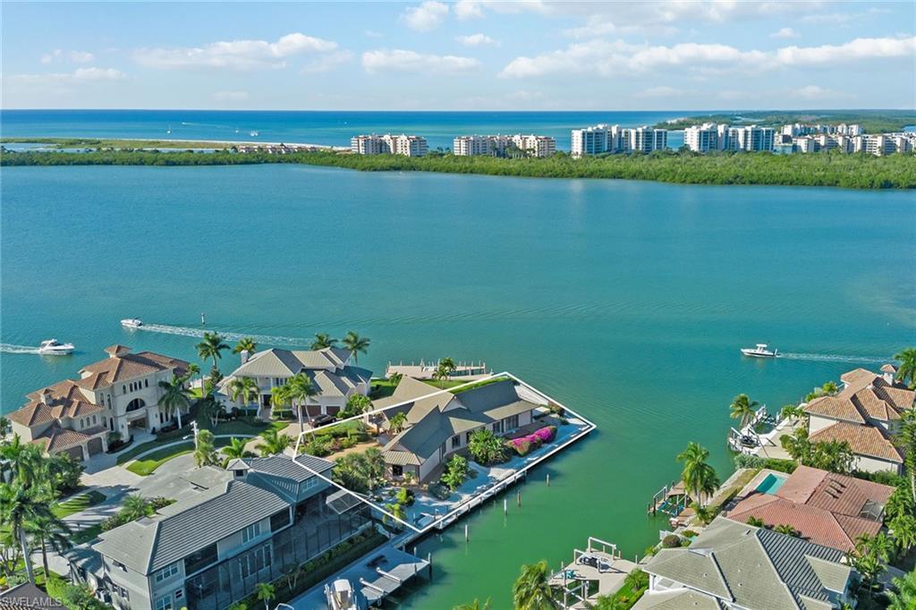 MARCO BEACH - Residential