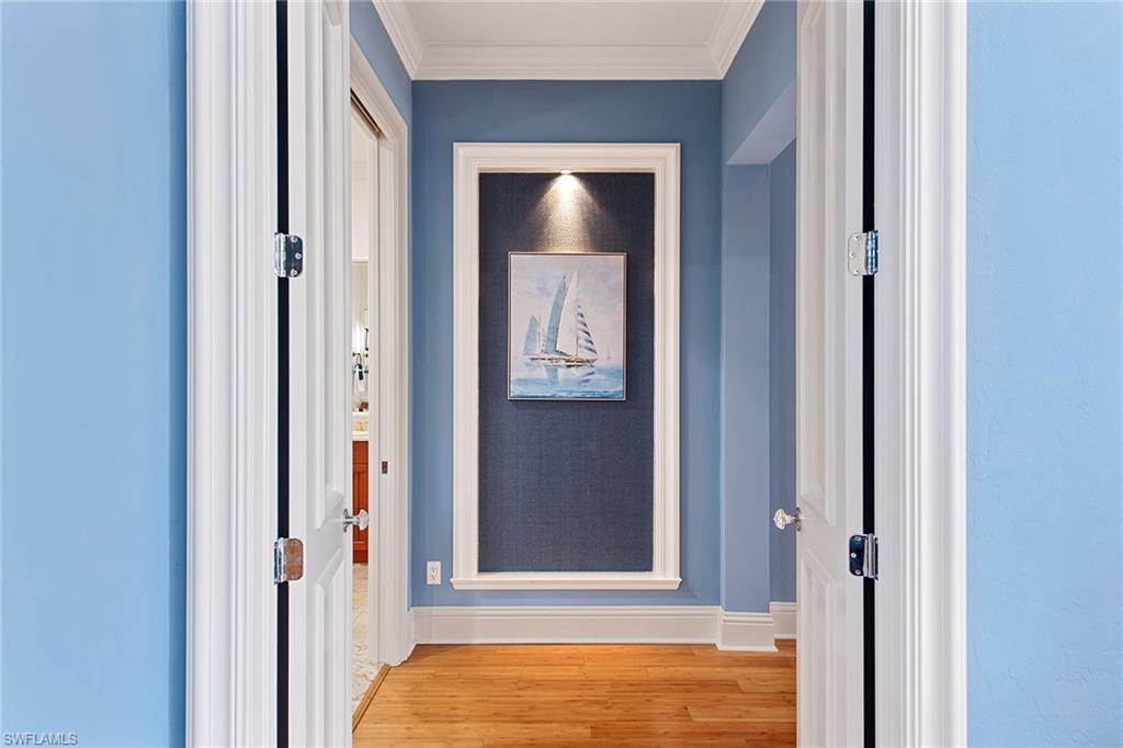 MOORINGS - Residential