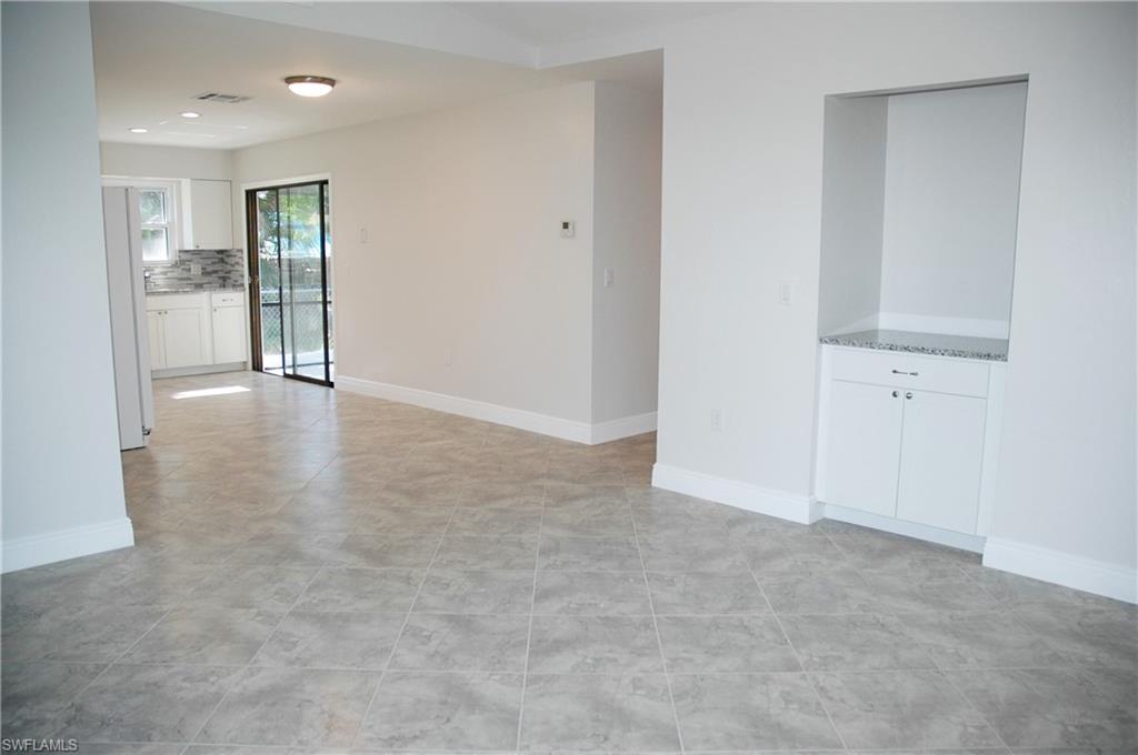 NAPLES PARK - Residential