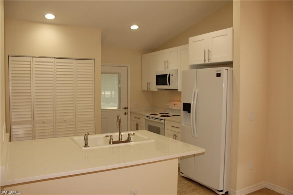 VISTA GARDENS - Residential