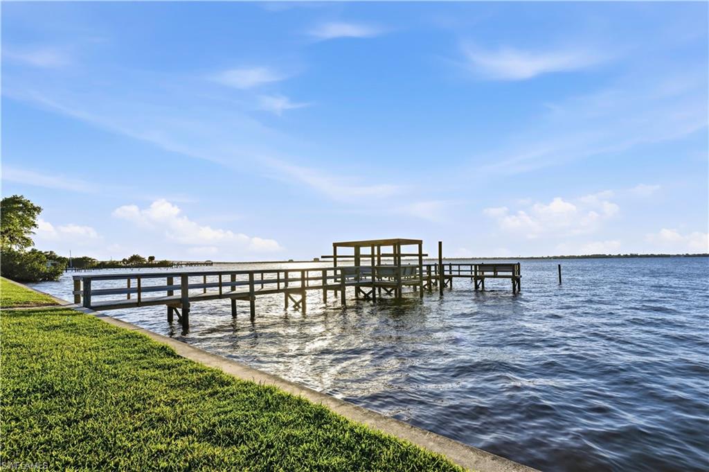RIVER GARDEN CONDOMINIUM - Residential