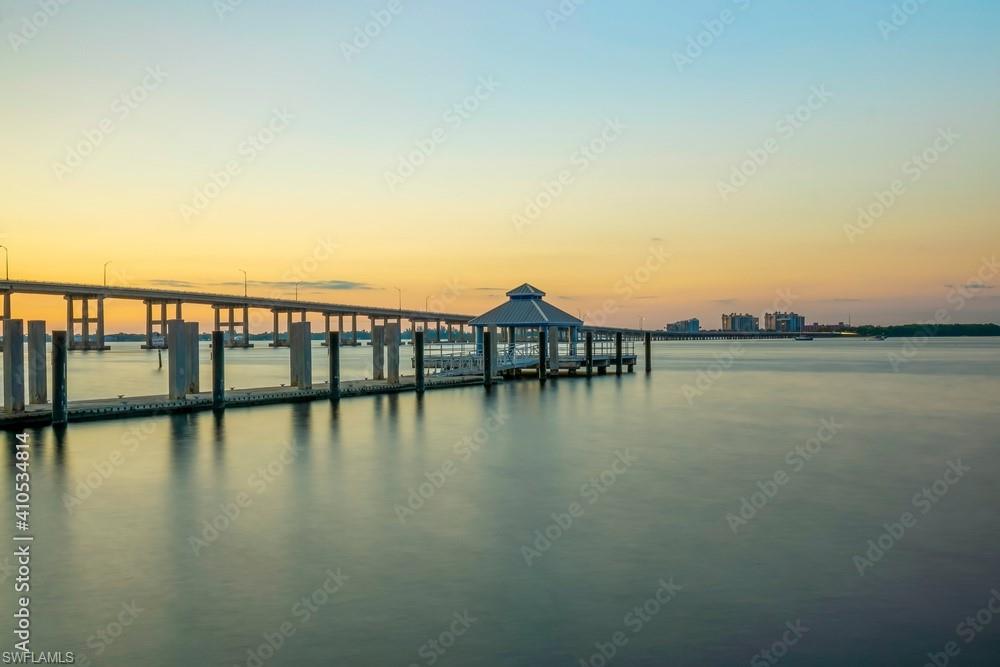 NORTH PORT - Land