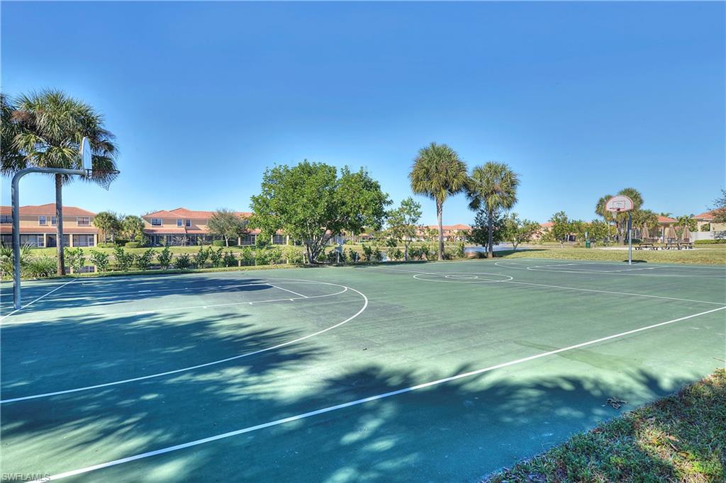 SUMMIT PLACE - Residential