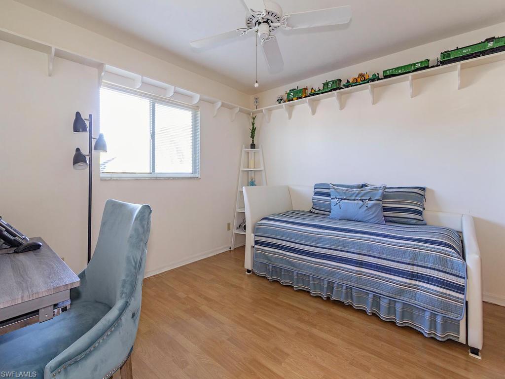 BONITA SHORES - Residential
