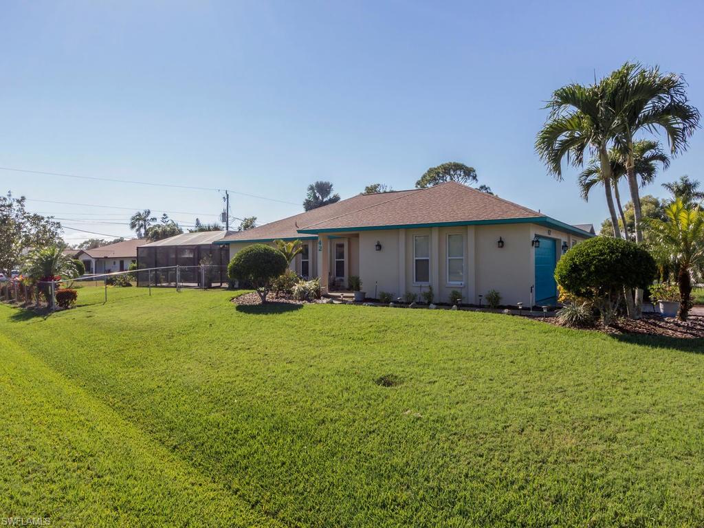 BONITA SHORES - Residential