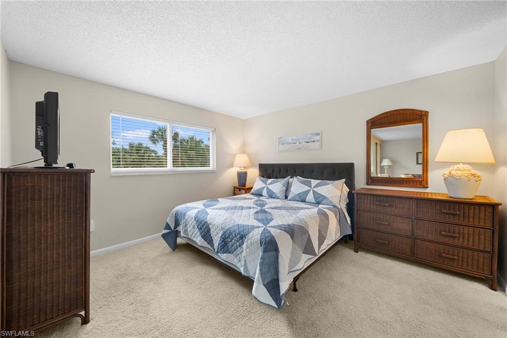 TURTLE LAKE GOLF COLONY - Residential Lease