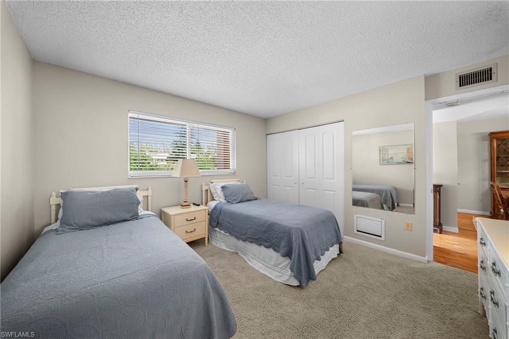 TURTLE LAKE GOLF COLONY - Residential Lease