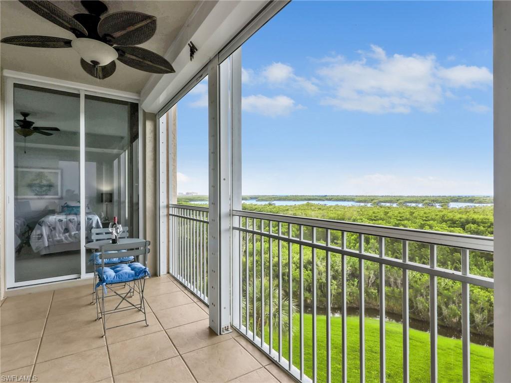 TOWER POINTE AT ARBOR TRACE - Residential