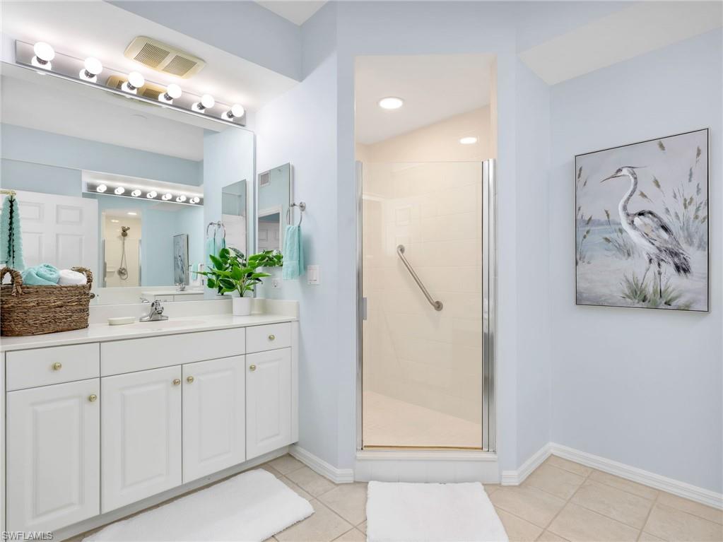 TOWER POINTE AT ARBOR TRACE - Residential