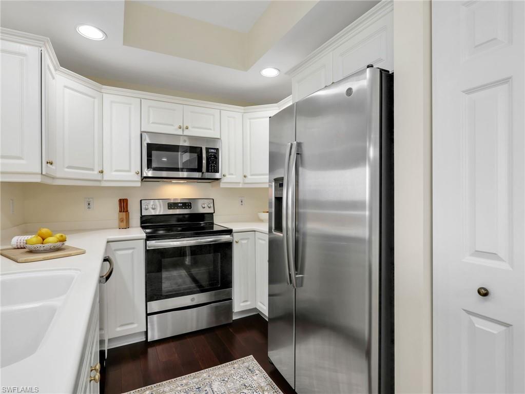 TOWER POINTE AT ARBOR TRACE - Residential