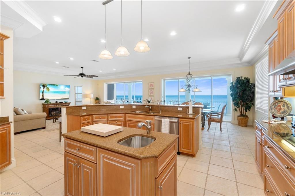 BONITA BEACH - Residential