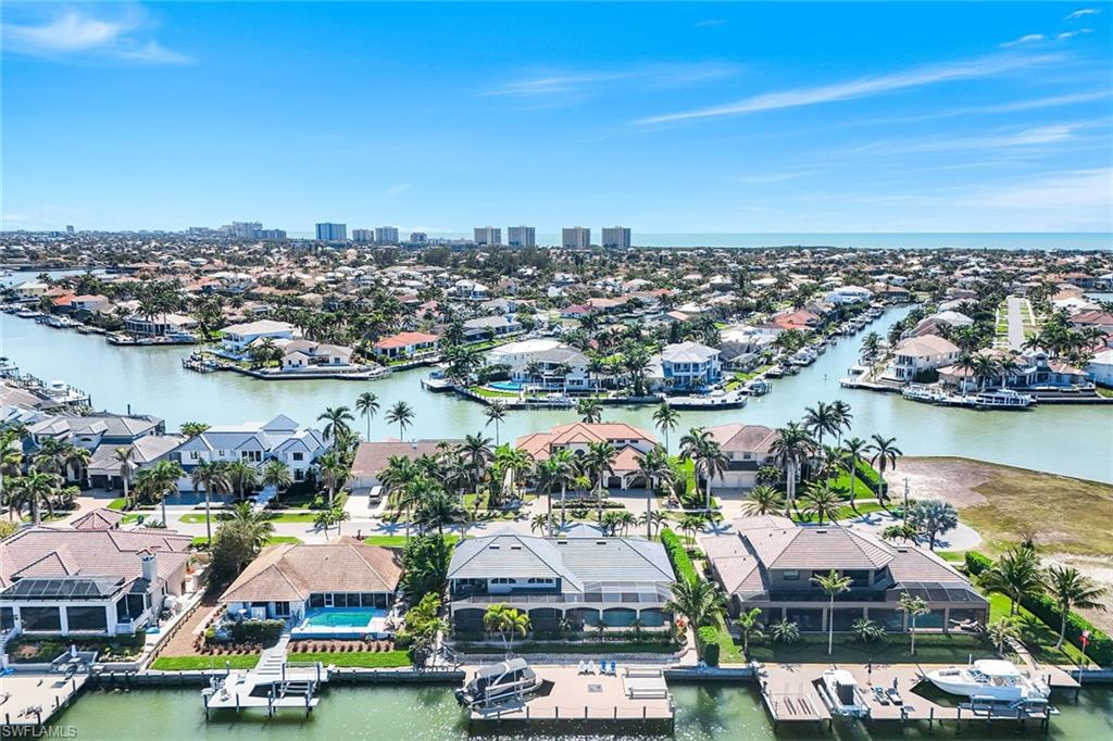 MARCO BEACH - Residential