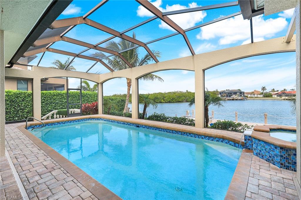 MARCO BEACH - Residential