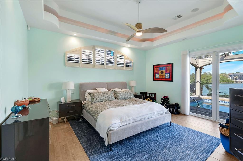 MARCO BEACH - Residential