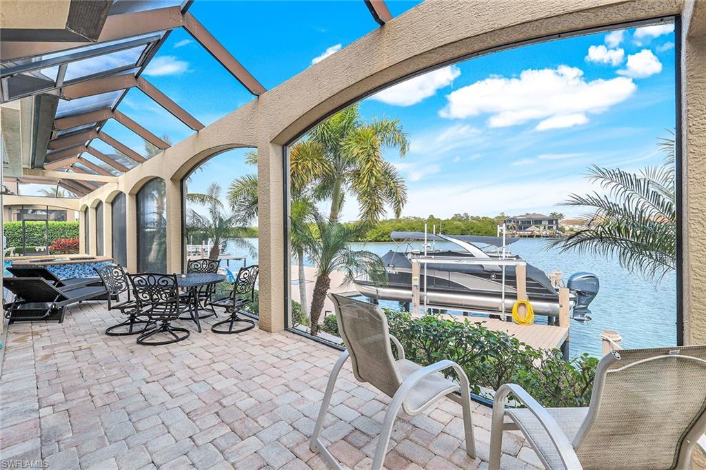 MARCO BEACH - Residential