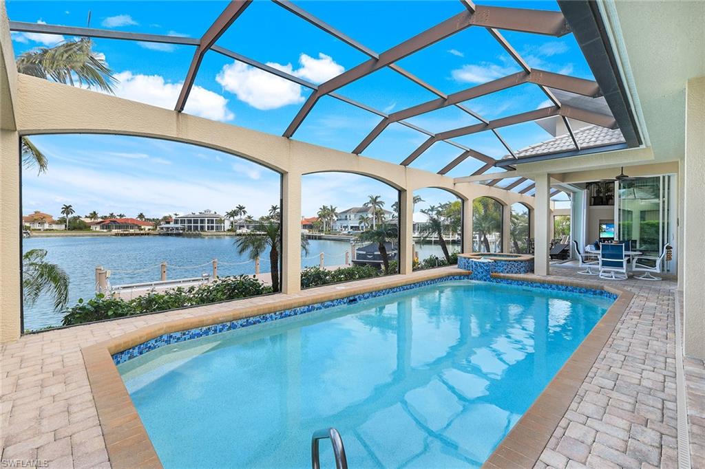 MARCO BEACH - Residential