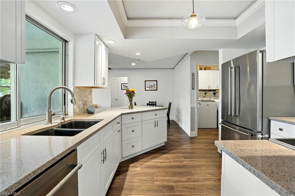 WILLOUGHBY ACRES - Residential