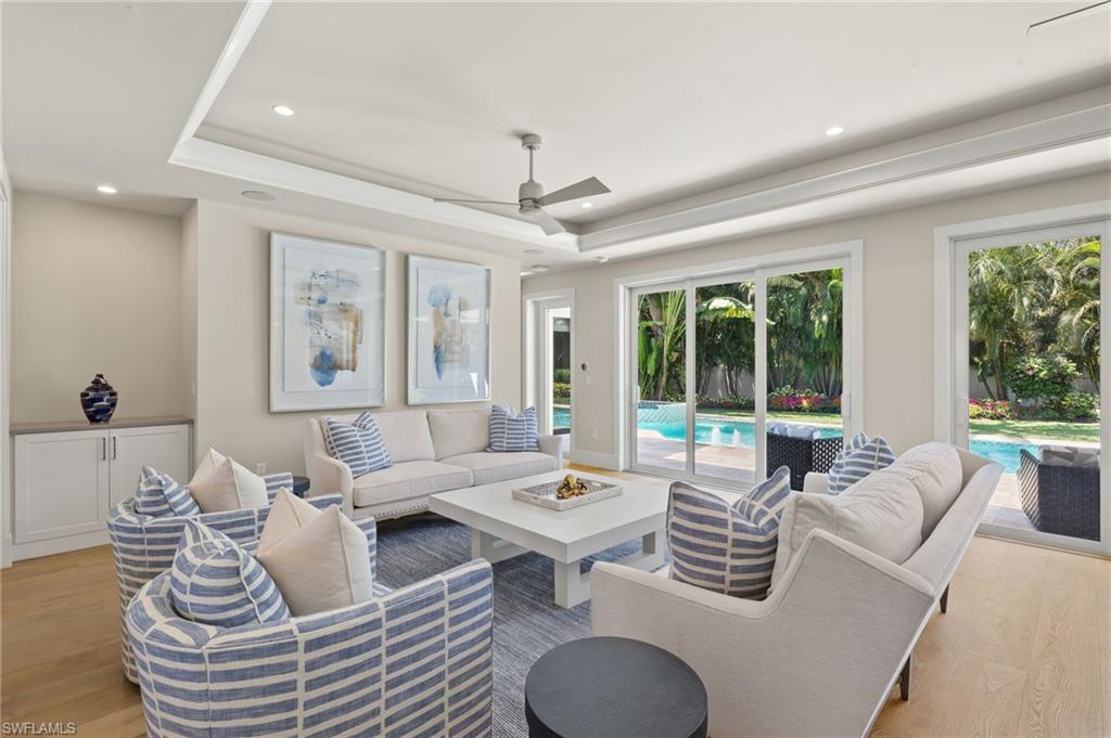OLDE NAPLES - Residential
