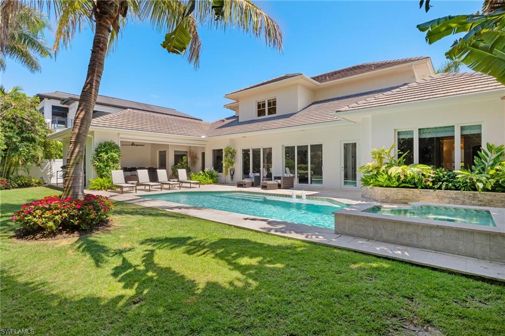OLDE NAPLES - Residential