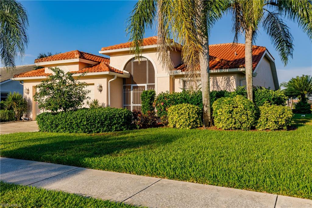 CROSS CREEK ESTATES - Residential