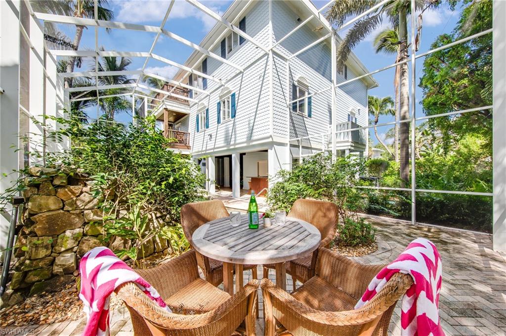 CAPTIVA BEACH - Residential