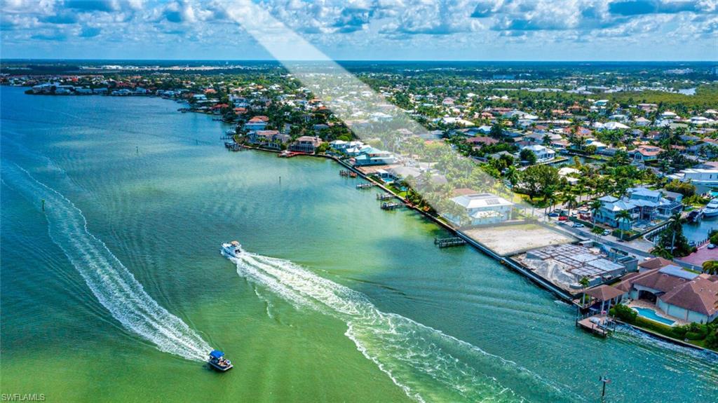 ROYAL HARBOR - Land