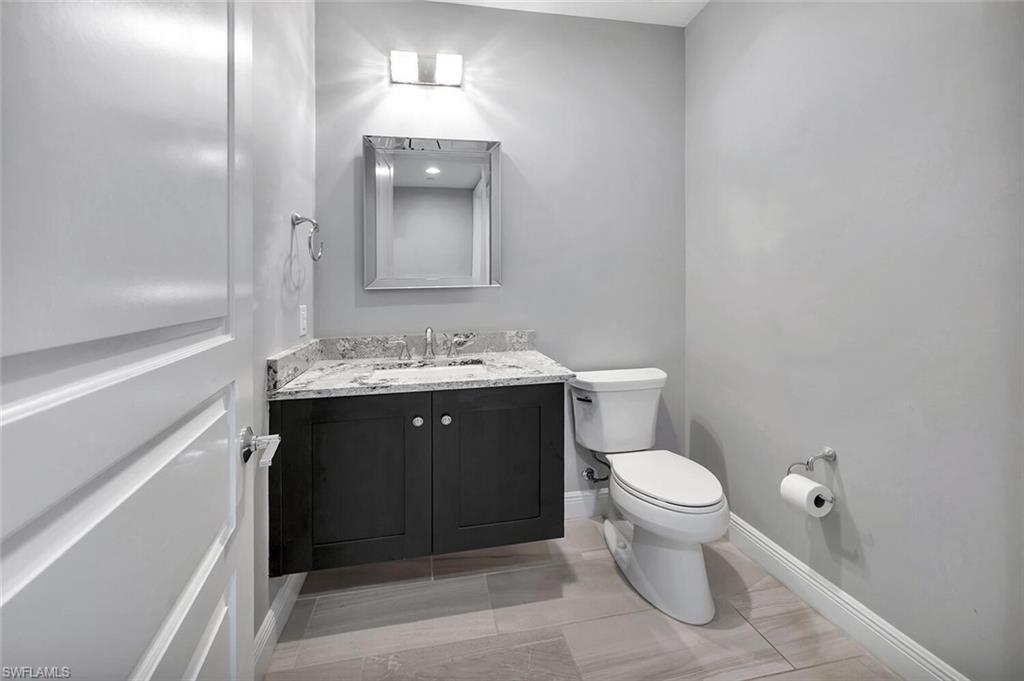 VIANSA - Residential Lease