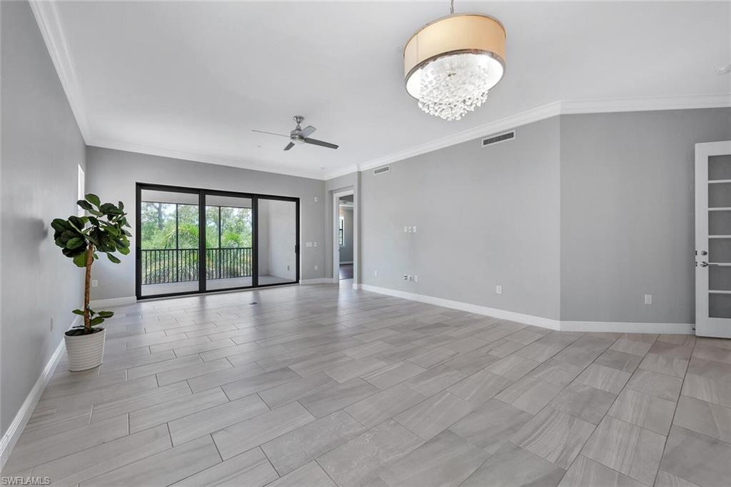 VIANSA - Residential Lease