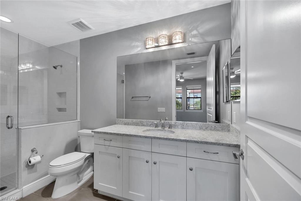 VIANSA - Residential Lease