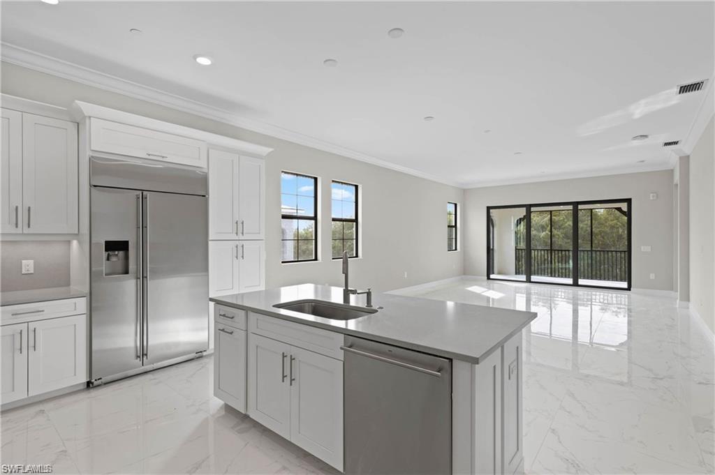 VIANSA - Residential Lease