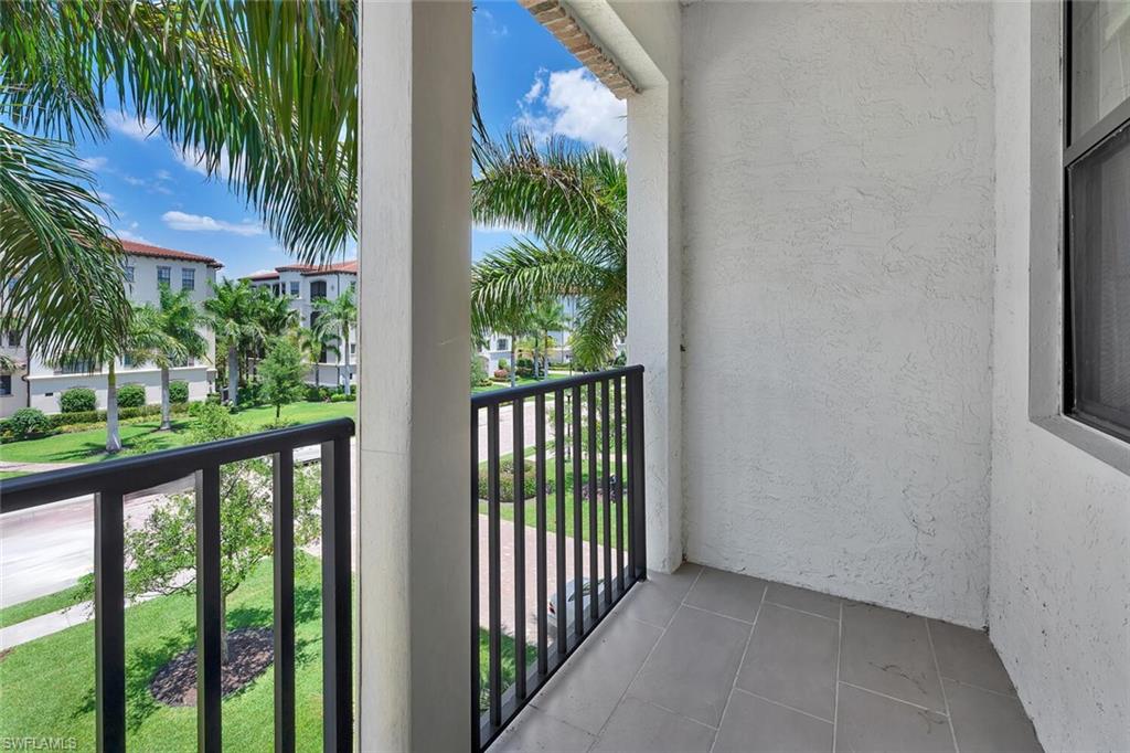 VIANSA - Residential Lease