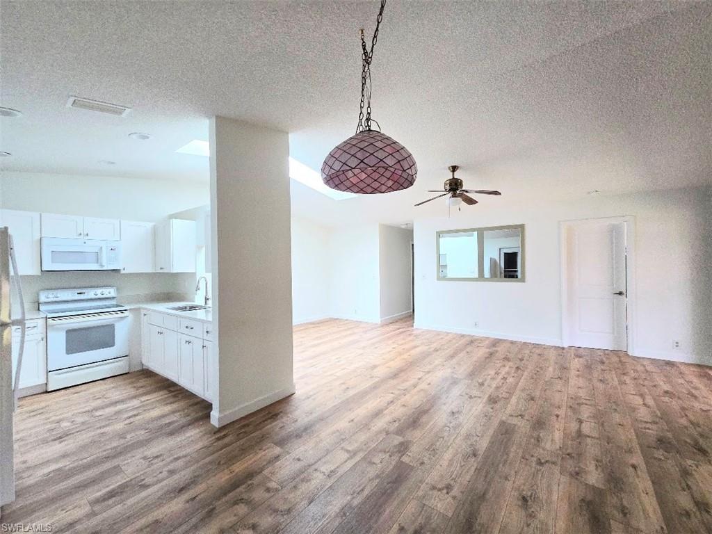 ISLAND PARK VILLAGE - Residential
