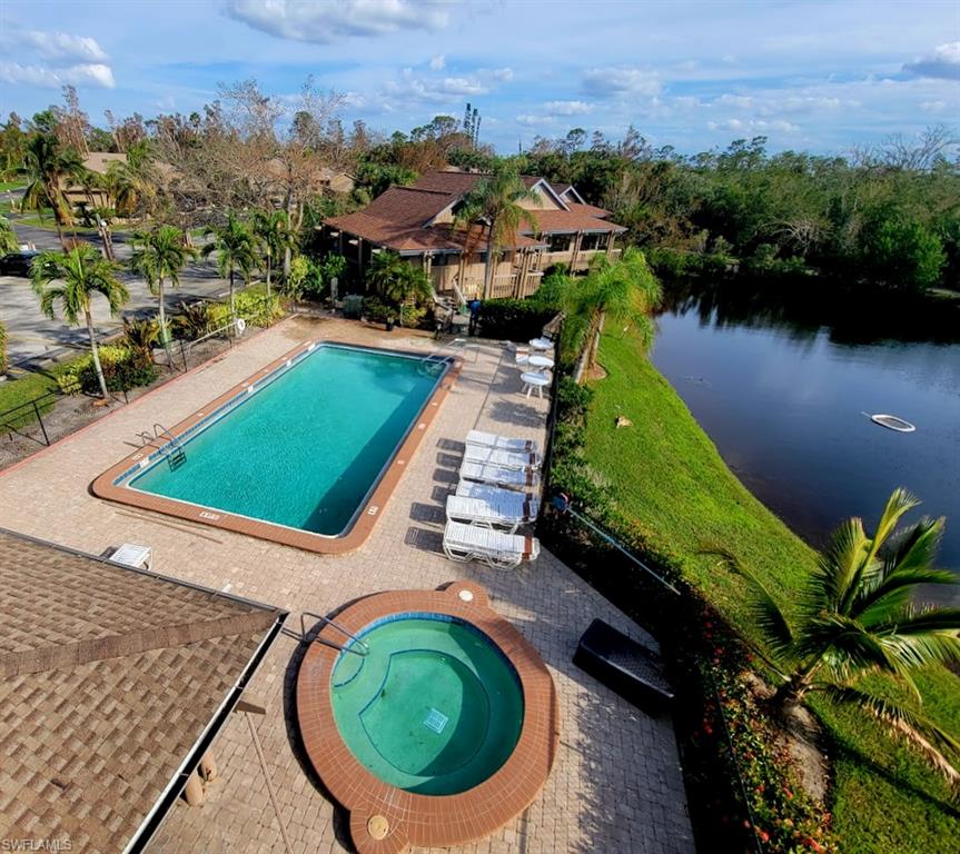 ISLAND PARK VILLAGE - Residential