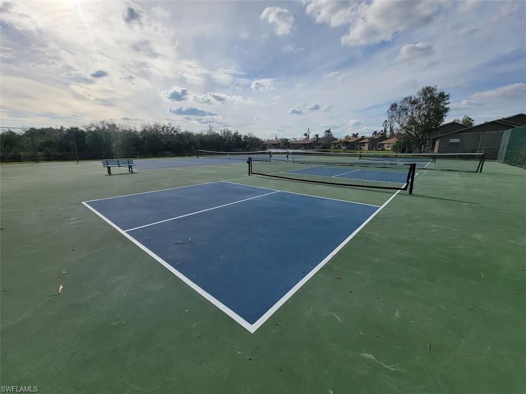 ISLAND PARK VILLAGE - Residential