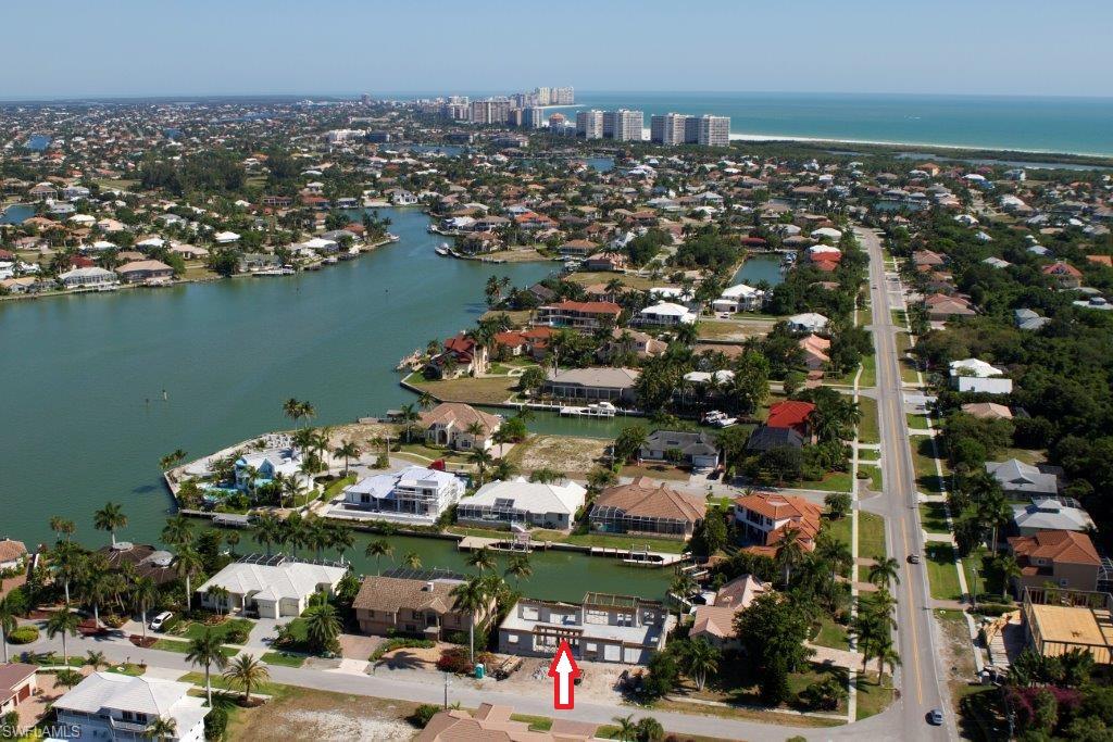 MARCO BEACH - Residential