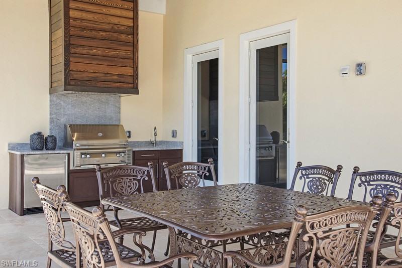 MARCO BEACH - Residential
