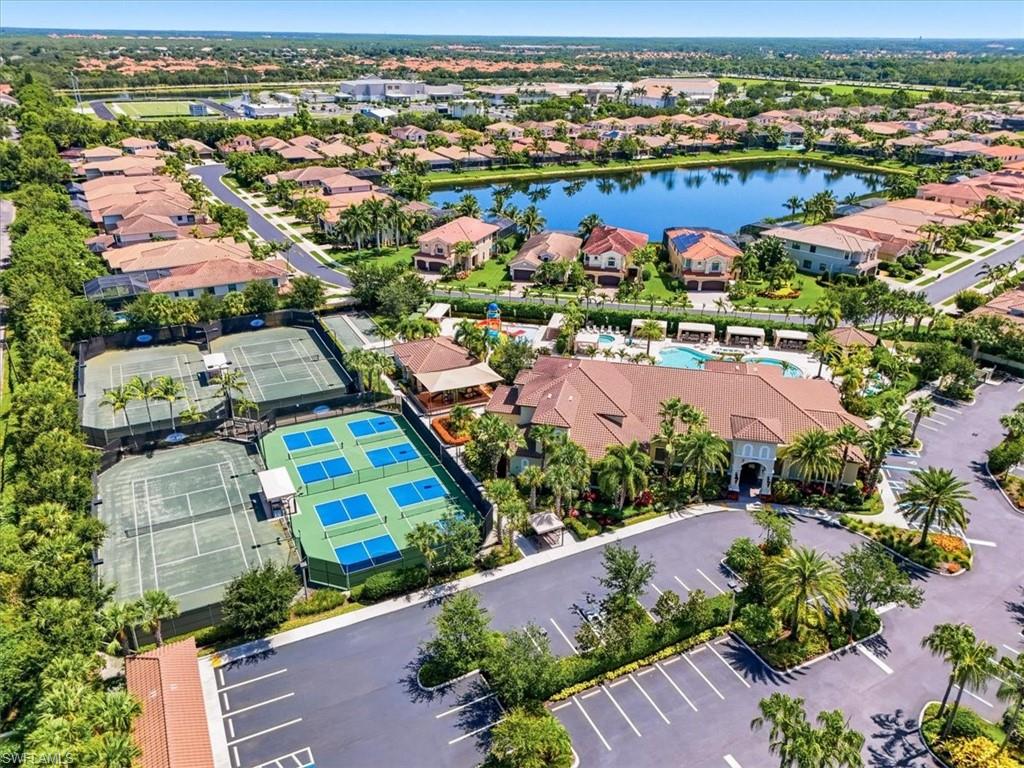 MARBELLA ISLES - Residential