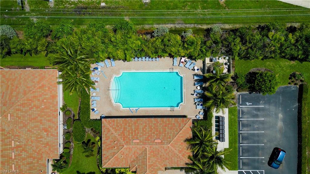 VENETIAN POINTE - Residential