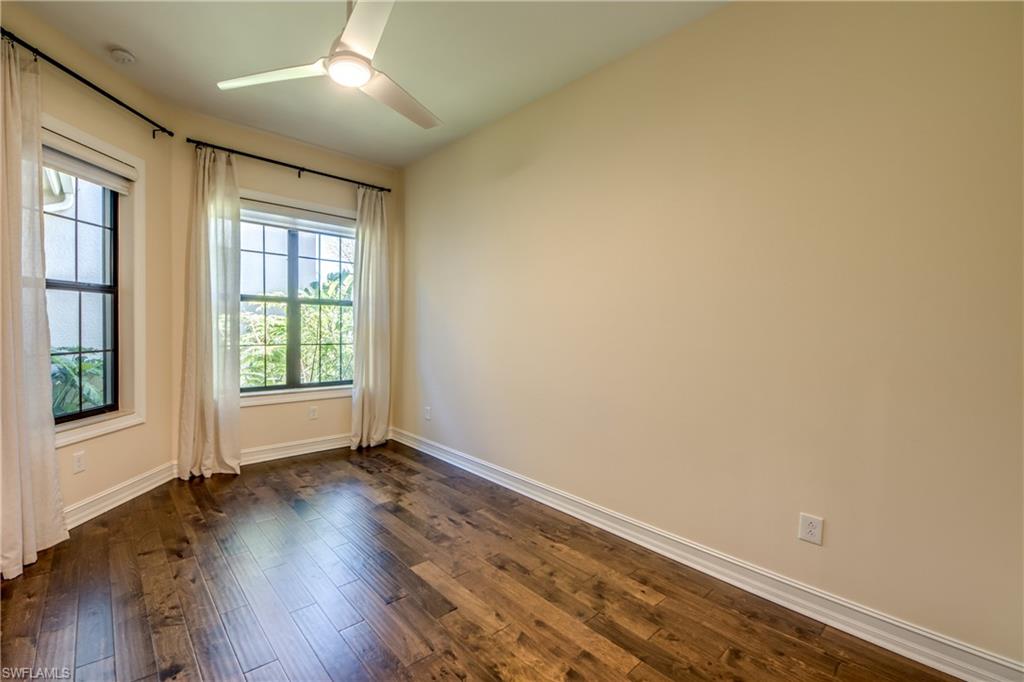 VENETIAN POINTE - Residential