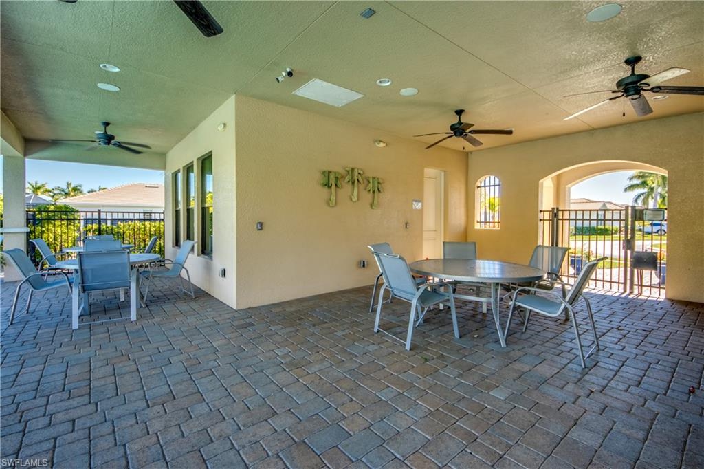 VENETIAN POINTE - Residential