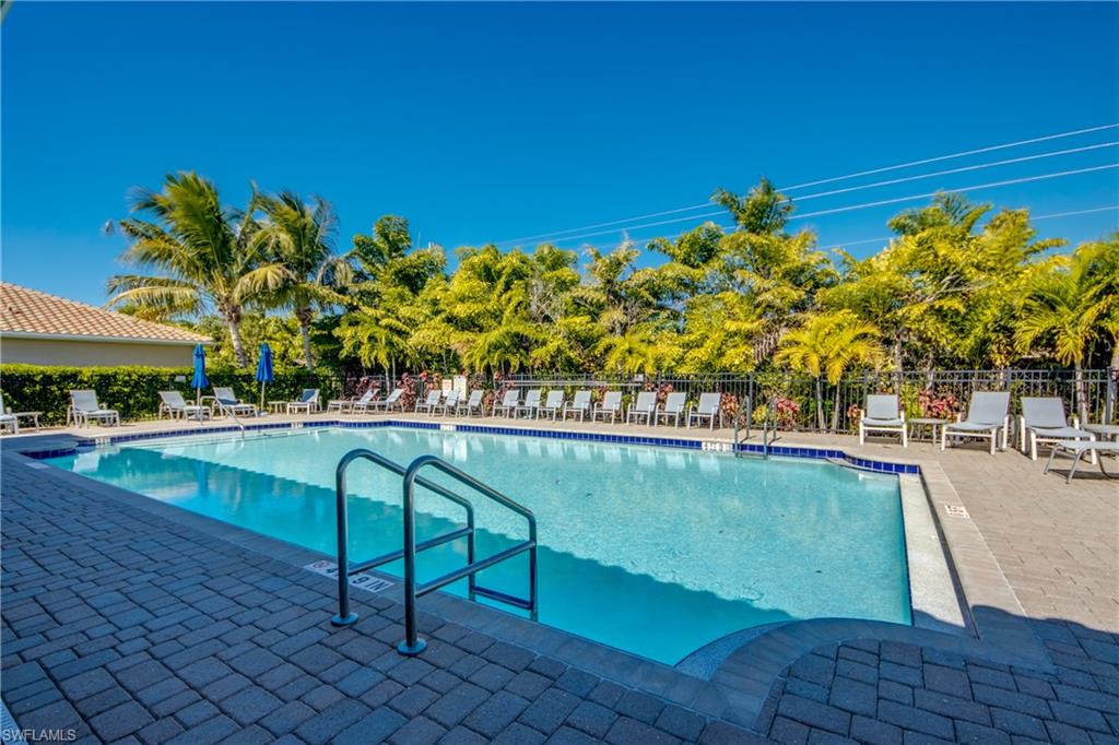VENETIAN POINTE - Residential