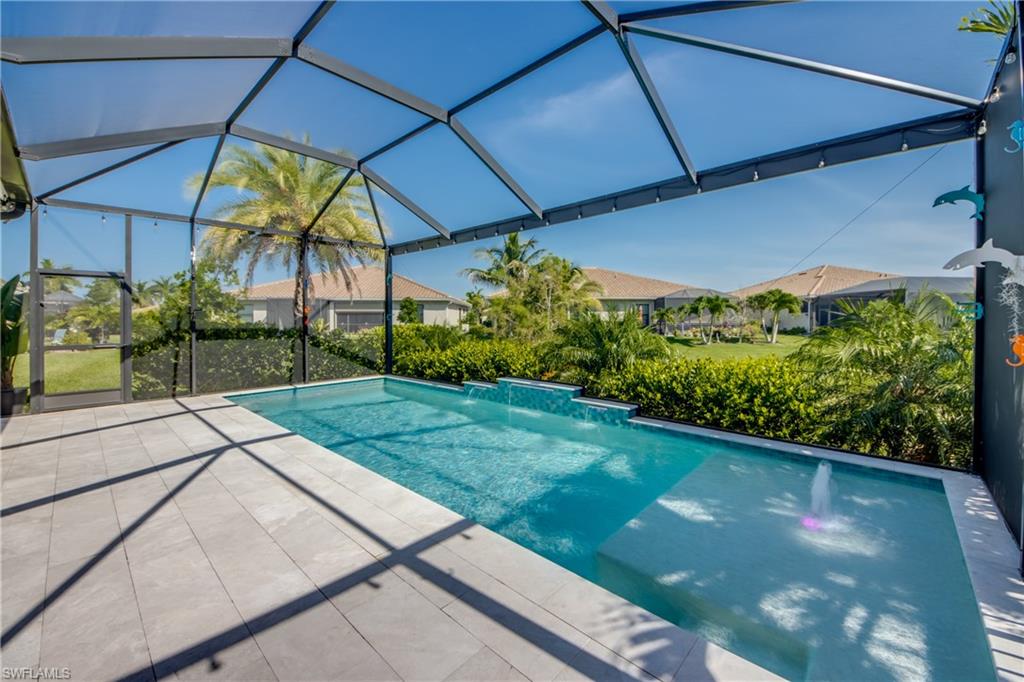 VENETIAN POINTE - Residential
