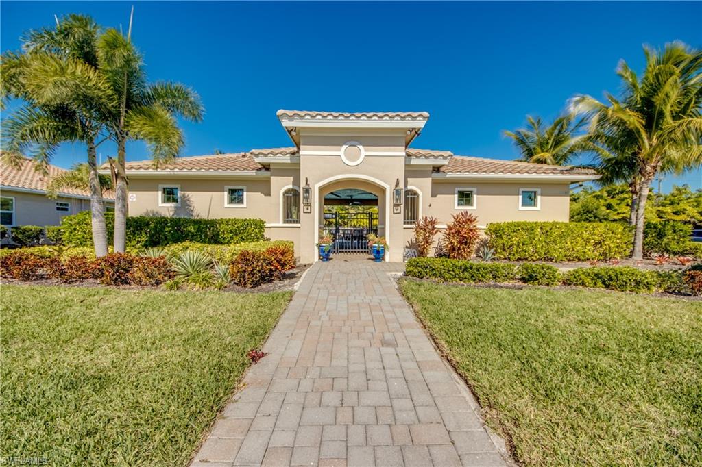 VENETIAN POINTE - Residential