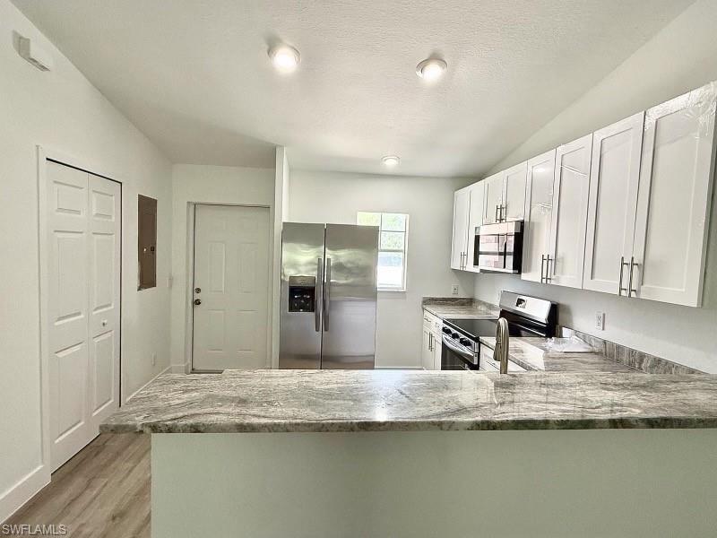 LEHIGH ESTATES - Residential Income