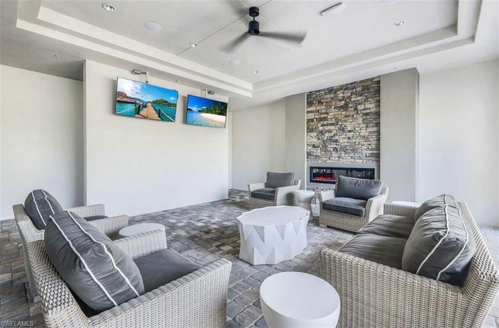 TIMBER CREEK - Residential Lease