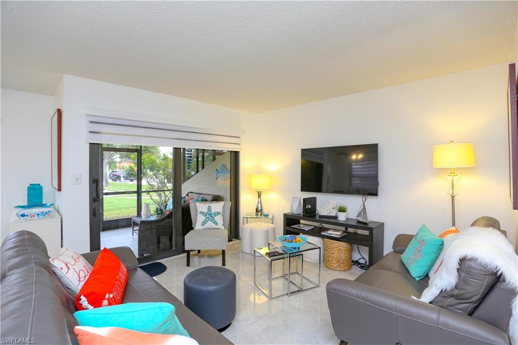 NAPLES 701 - Residential Lease