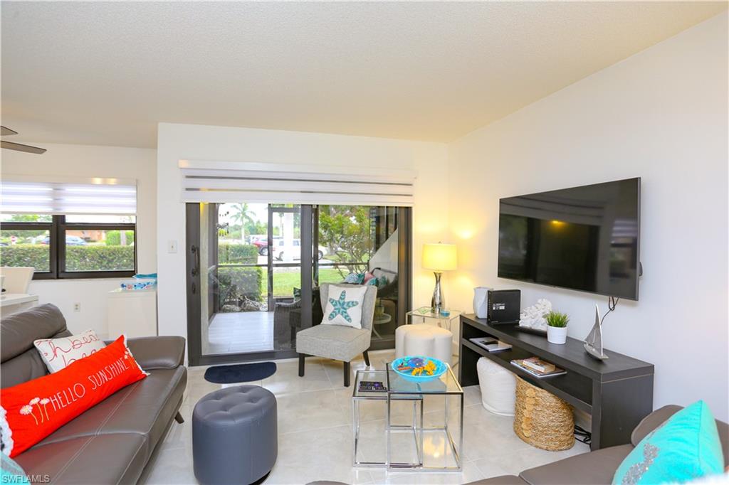 NAPLES 701 - Residential Lease