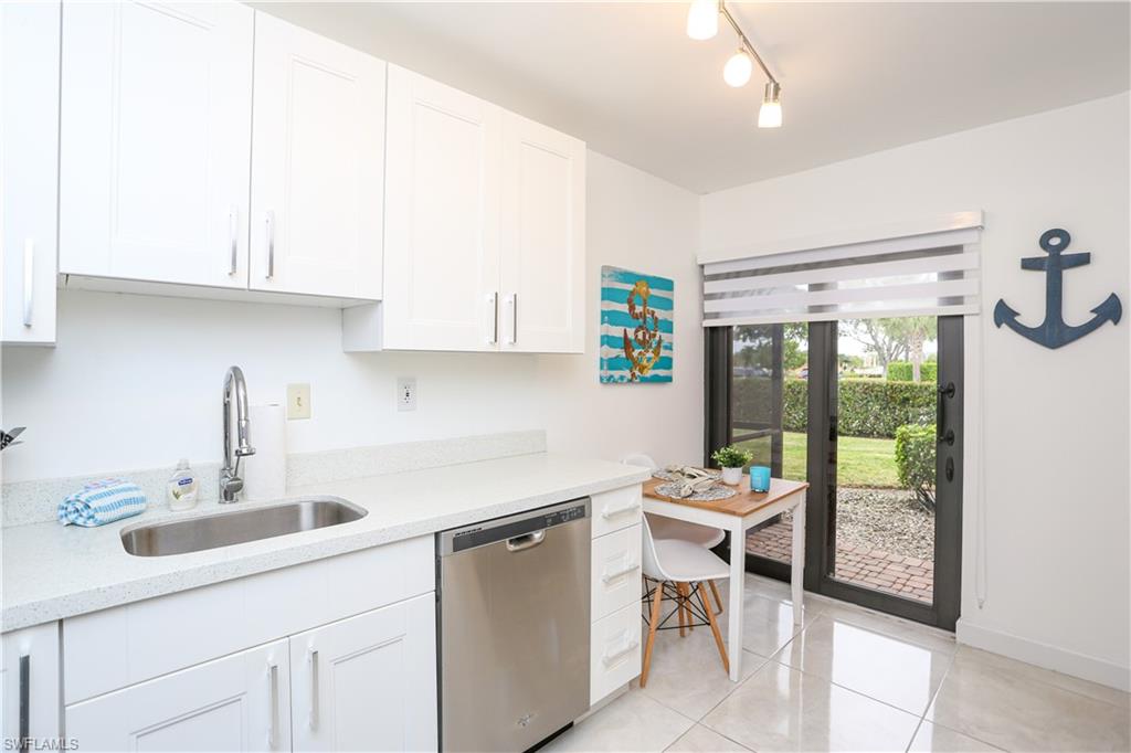 NAPLES 701 - Residential Lease