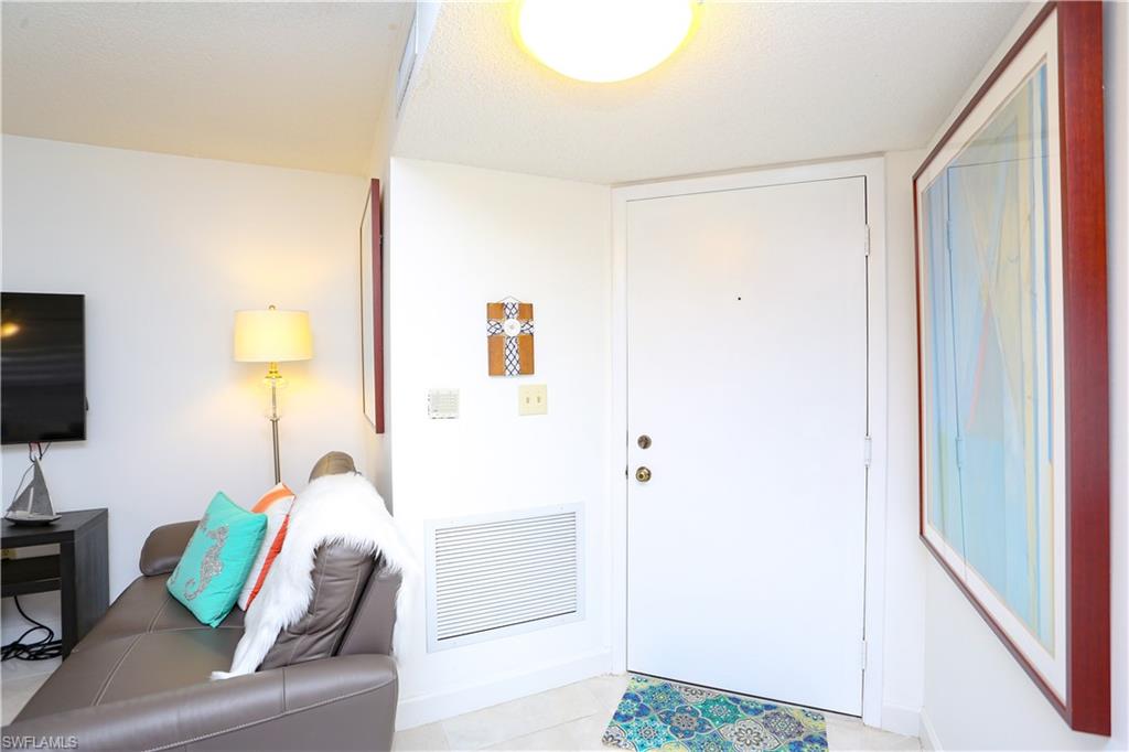NAPLES 701 - Residential Lease